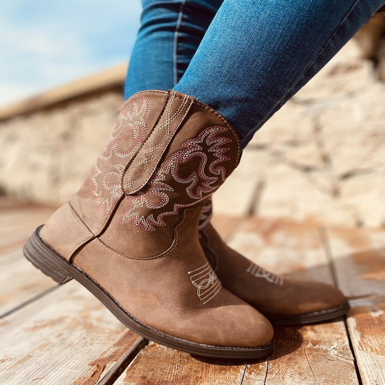 Short boots round head embroidered fashion boots - Serenity Spaces
