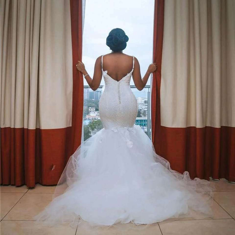 Lace sleeveless fish tail style African bridal wedding dress - Serenity Spaces