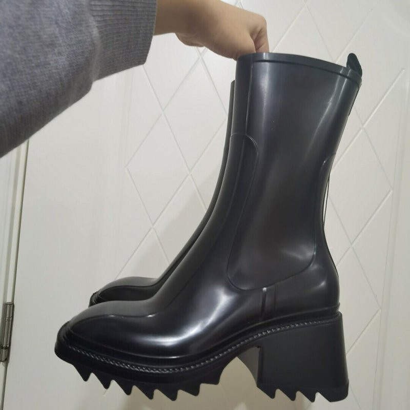 Thick - soled block heel square toe boots - Serenity Spaces