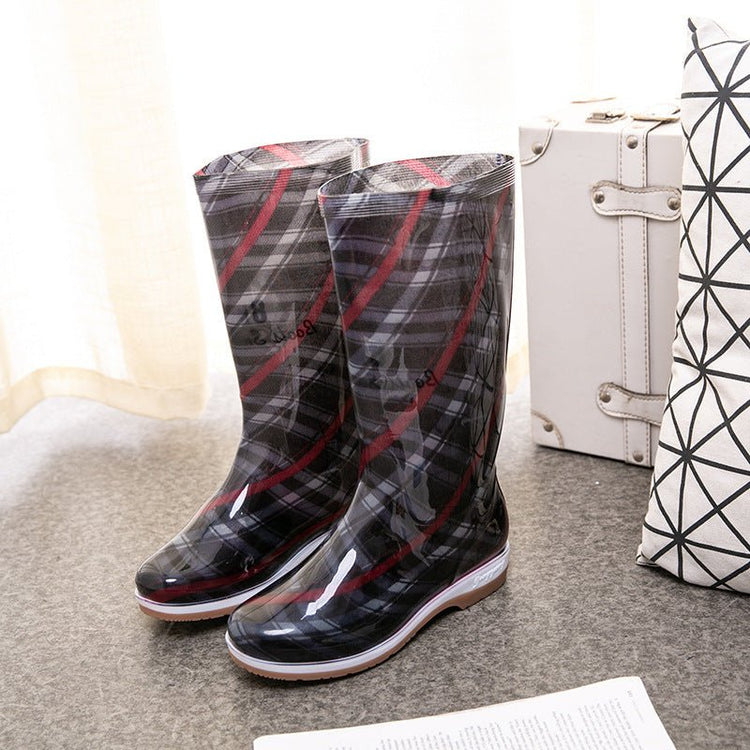 Water Boots And Rain Boots - Serenity Spaces