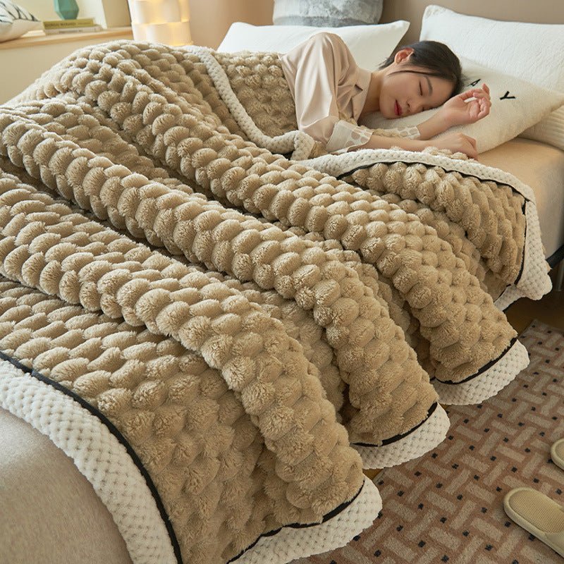 Coral Flannel Winter Thicken Thermal Cover Blanket - Serenity Spaces