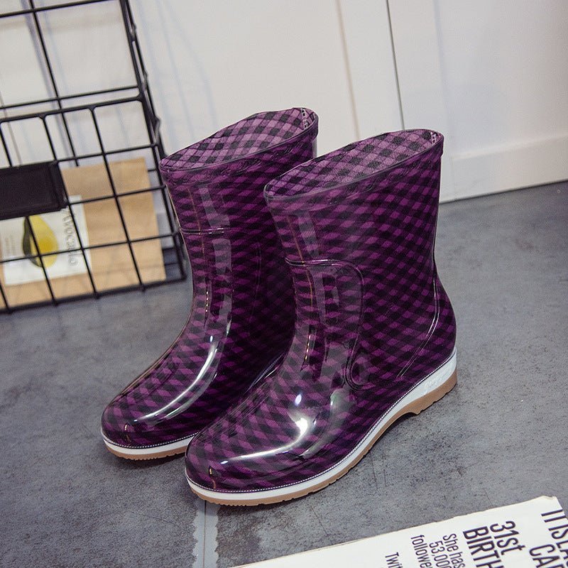 Water Boots And Rain Boots - Serenity Spaces
