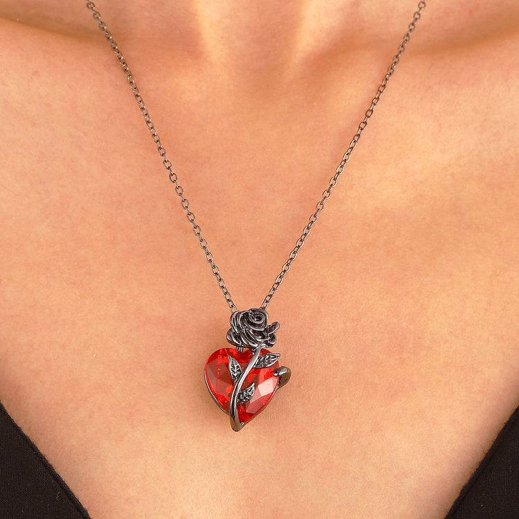 Punk Rose Love Necklace Fashion Personality Heart - shaped Clavicle Chain Pendant Necklace For Valentine&