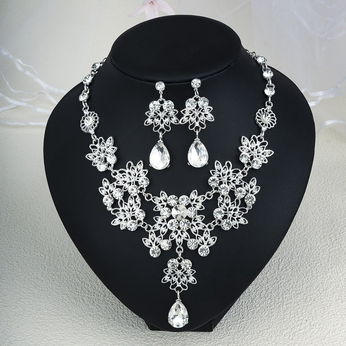 Rhinestone Pearl Earrings And Necklace Set Women - Serenity Spaces