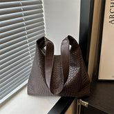 Casual Retro Large Capacity Bag For Women New Popular - Serenity Spaces