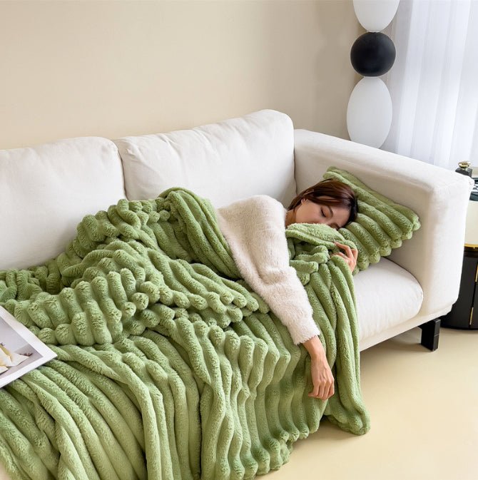 Soft Wind Bubble Velvet Blanket Warm Solid Rabbit Fur Blankets Double - sided Thickening Cover Throw Warm Fur Blanket - Serenity Spaces