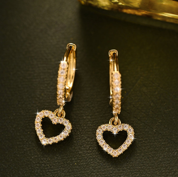 Retro Heart - shaped Pendant Ring Zircon Earrings Simple Style Pendant - Serenity Spaces