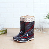 Water Boots And Rain Boots - Serenity Spaces
