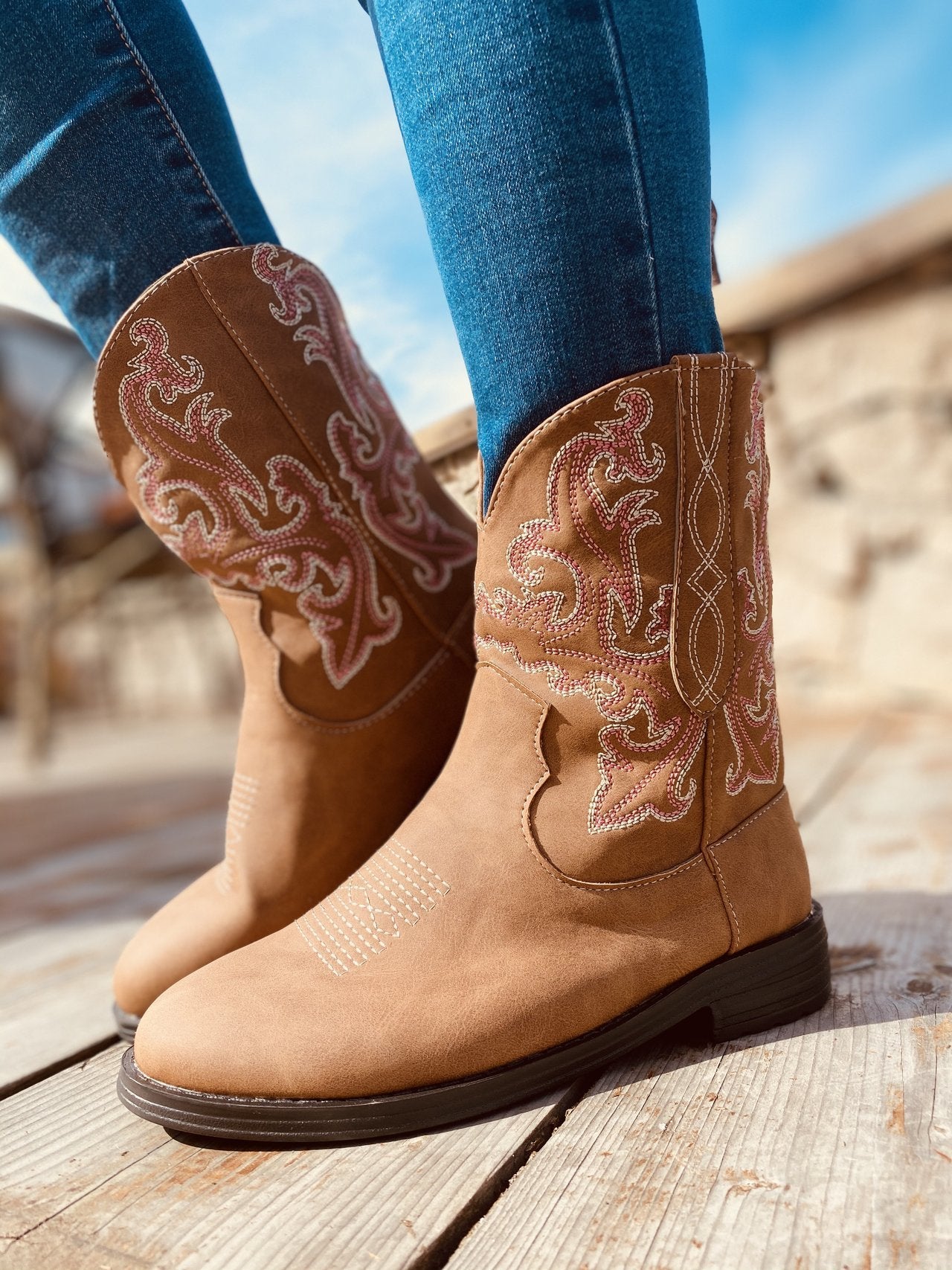 Short boots round head embroidered fashion boots - Serenity Spaces