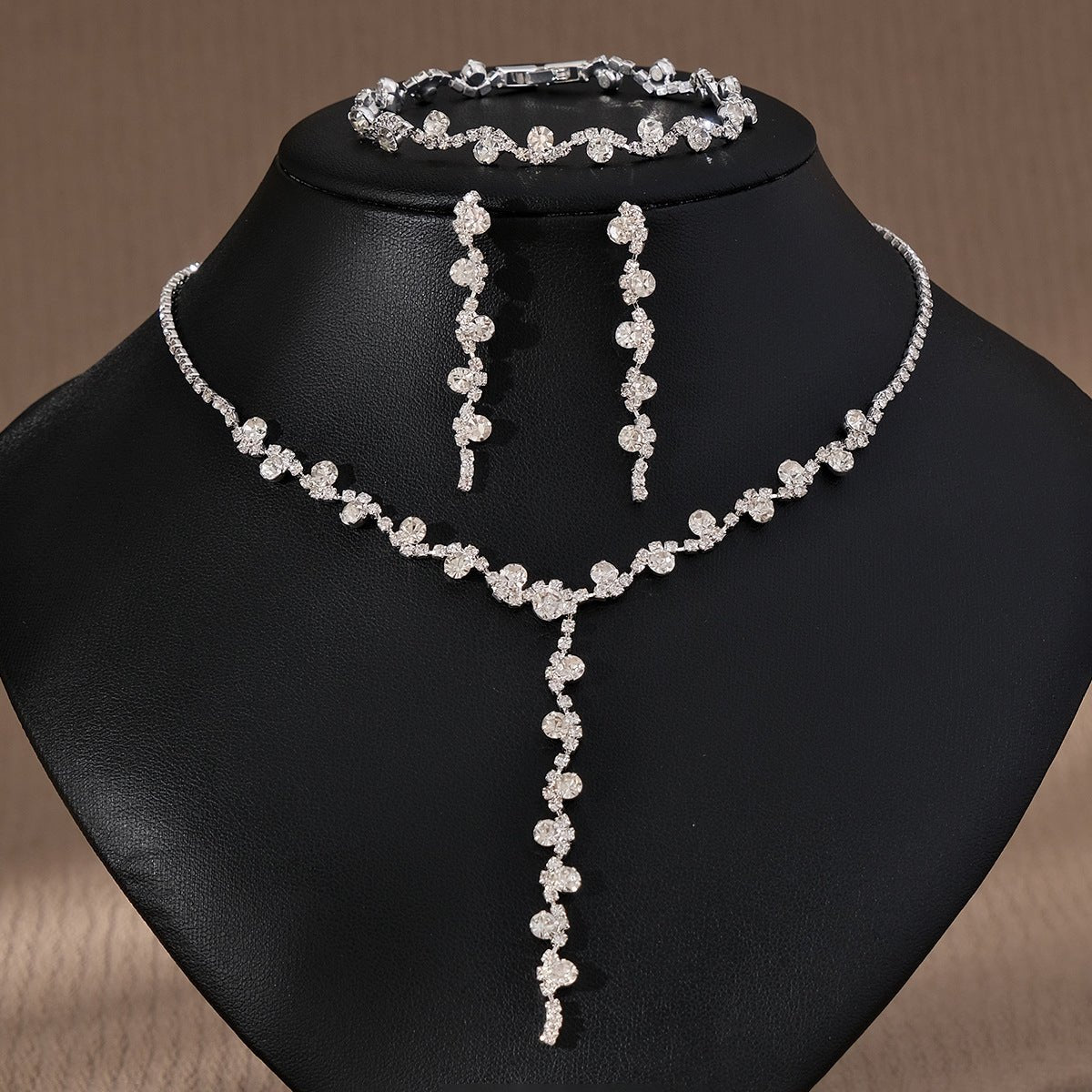 Rhinestone Pearl Earrings And Necklace Set Women - Serenity Spaces