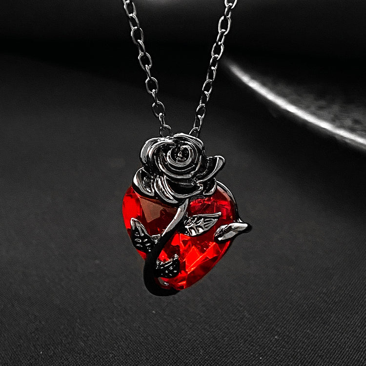 Punk Rose Love Necklace Fashion Personality Heart - shaped Clavicle Chain Pendant Necklace For Valentine&