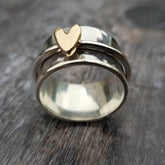 Simple Fashion Peach Heart Rotatable Decompression Ring - Serenity Spaces